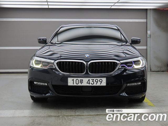 BMW 5-Series G30 520d xDrive M Sport Package Plus - фото 2