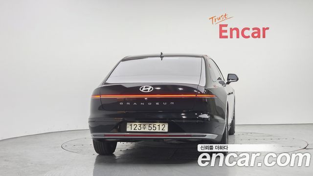 Hyundai Grandeur GN7, гибрид Premium - фото 3
