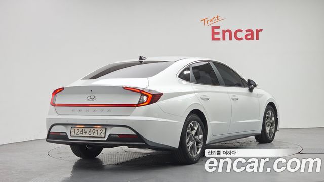 Hyundai Sonata DN8 2.0 Premium - фото 1