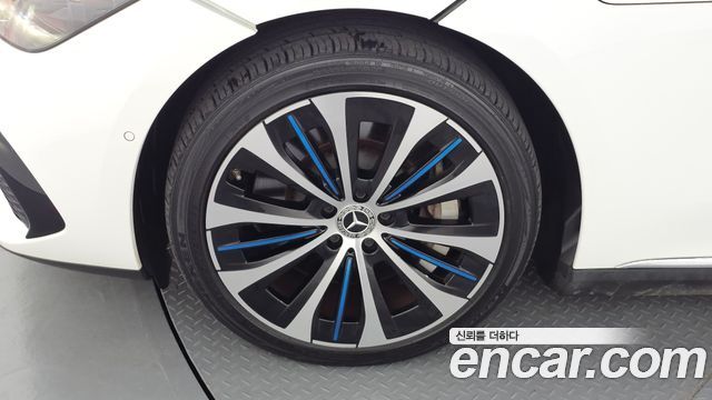 Mercedes-Benz EQE V295 EQE350+ - фото 4