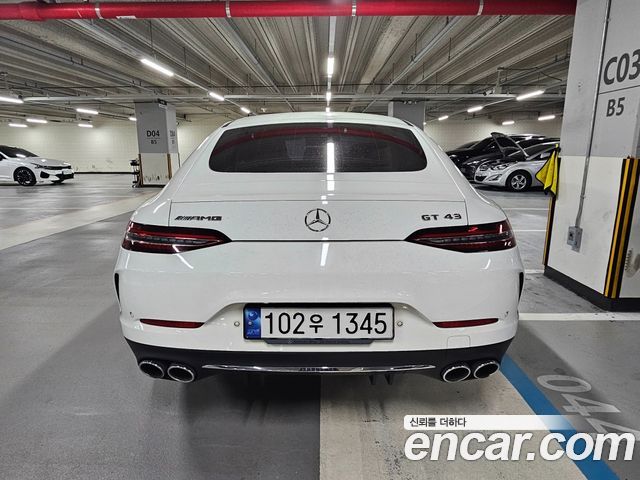 Mercedes-Benz AMG GT 4Door 43 4MATIC+ - фото 3