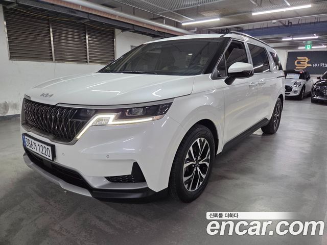 Kia Carnival 4-го поколения 9-Seater Prestige - фото 0