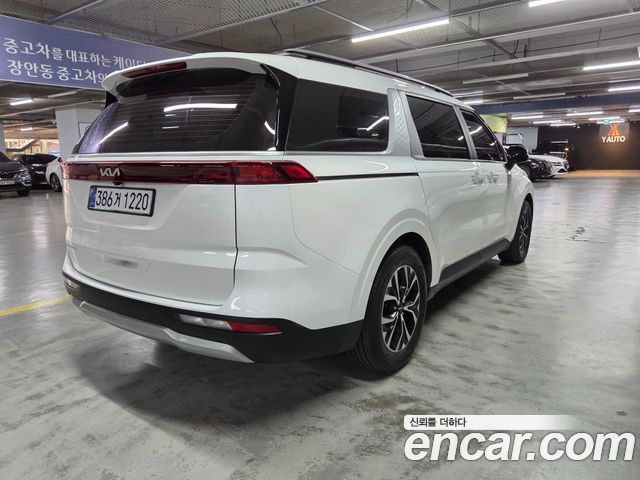 Kia Carnival 4-го поколения 9-Seater Prestige - фото 3