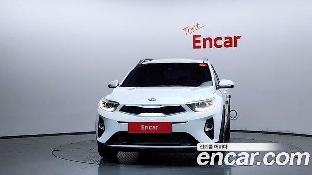 Kia Stonic 1.4 Trendy - фото 2