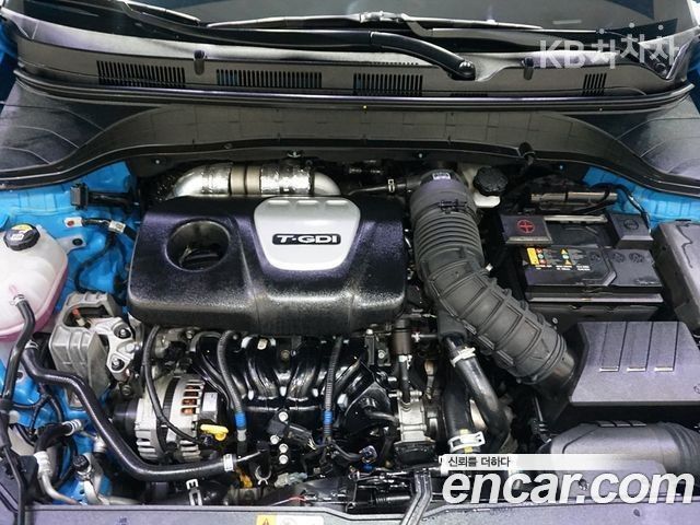 Hyundai Kona 1.6 Turbo 2WD Premium - фото 4