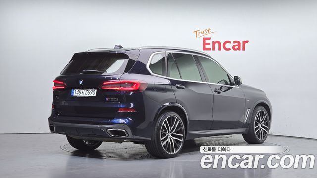 BMW X5 G05 M50i - фото 1