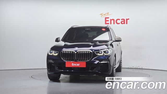 BMW X5 G05 M50i - фото 2