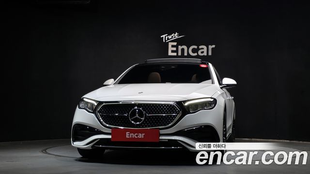 Mercedes-Benz E-Class W214 E200 AMG Line - фото 2