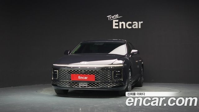 Hyundai Grandeur GN7 2,5 Gasoline 2WD Calligraphy - фото 2