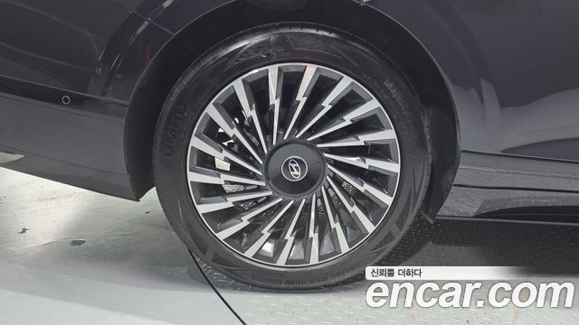Hyundai Grandeur GN7 2,5 Gasoline 2WD Calligraphy - фото 4