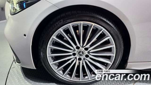 Mercedes-Benz C-Class W206 C300 4MATIC AMG Line - фото 4