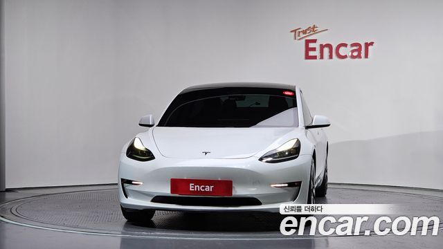 Tesla Model 3 Long Range AWD - фото 2