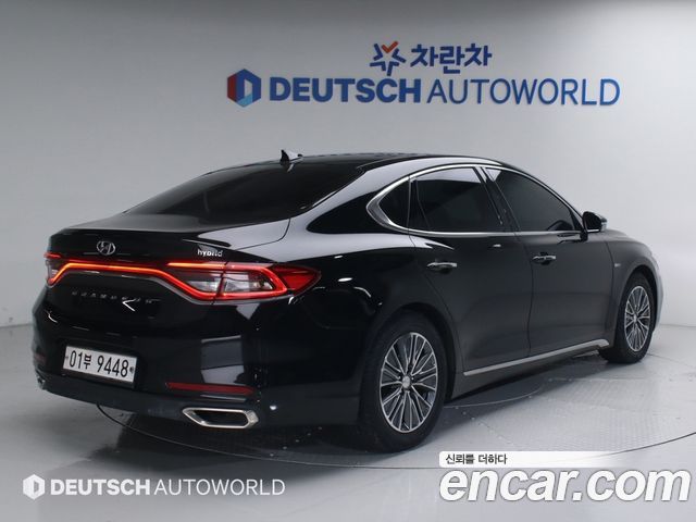 Hyundai Grandeur IG, гибрид Exclusive Special - фото 1