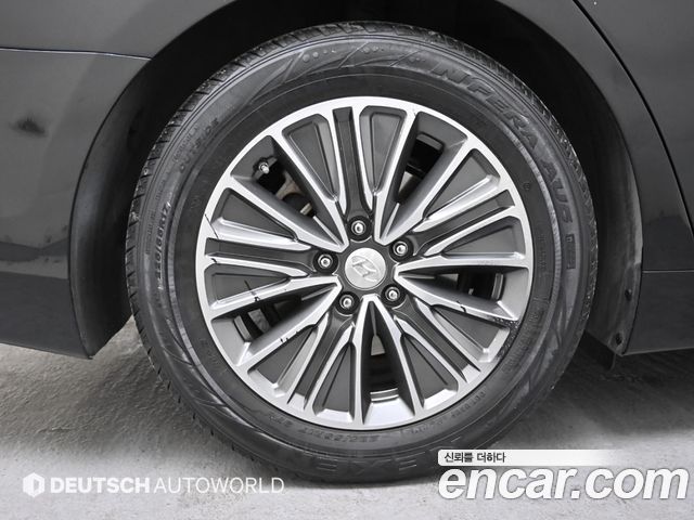 Hyundai Grandeur IG, гибрид Exclusive Special - фото 4