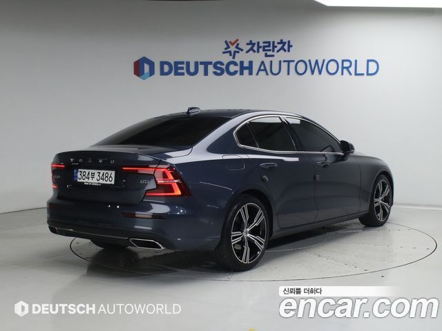 Volvo S60 3-го поколения B5 Inscription - фото 1