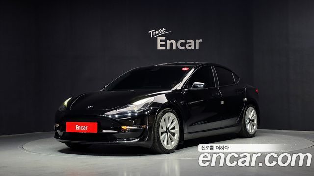 Tesla Model 3 Long Range AWD - фото 0