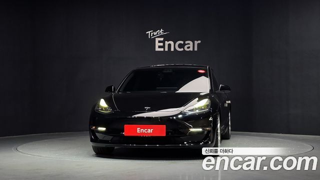 Tesla Model 3 Long Range AWD - фото 2