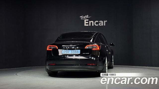 Tesla Model 3 Long Range AWD - фото 3