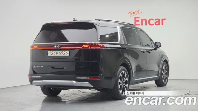 Kia Carnival 4-го поколения 9-Seater Noblesse - фото 1