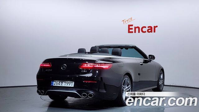 Mercedes-Benz E-Class W213 E220d Cabriolet - фото 1