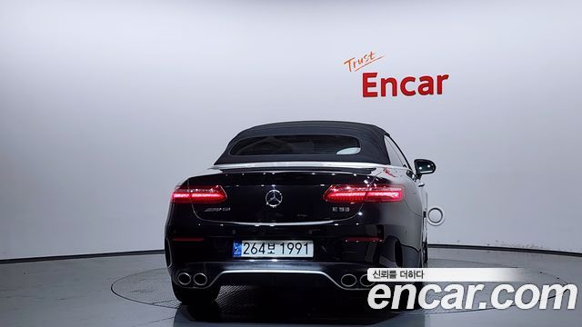 Mercedes-Benz E-Class W213 E220d Cabriolet - фото 3