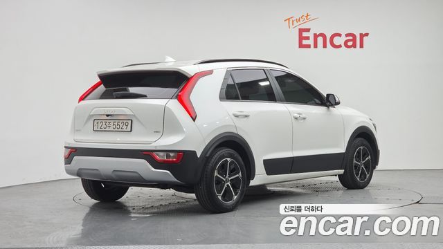 Kia Niro Совершенно новый Prestige - фото 1