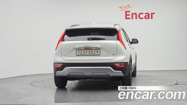 Kia Niro Совершенно новый Prestige - фото 3