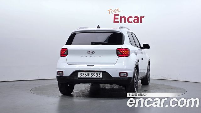 Hyundai Venue 1.6 Flux - фото 3