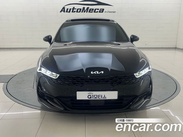 Kia K5 3-го поколения 2.0 Prestige - фото 0