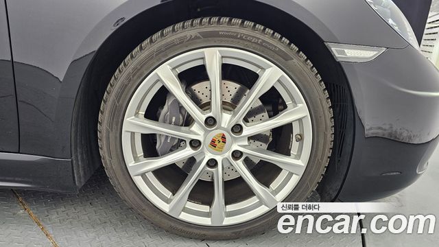 Porsche 718 2.0 - фото 4