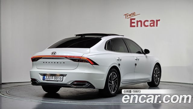 Hyundai Grandeur Новый IG 3.0 LPi Rent Car Premium - фото 1