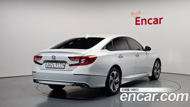 Honda Accord 10-го поколения 1.5 Turbo - фото 1