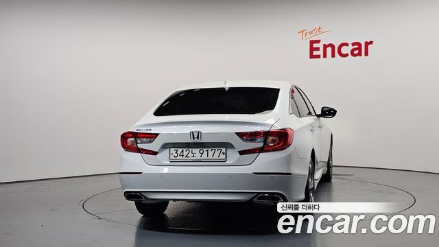 Honda Accord 10-го поколения 1.5 Turbo - фото 3