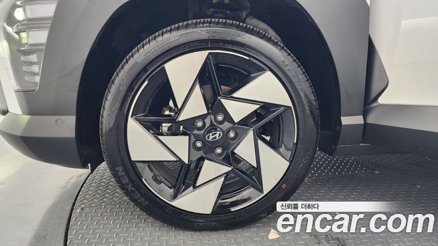 Hyundai Kona SX2 Gasoline 1.6 Turbo 2WD Inspiration - фото 4