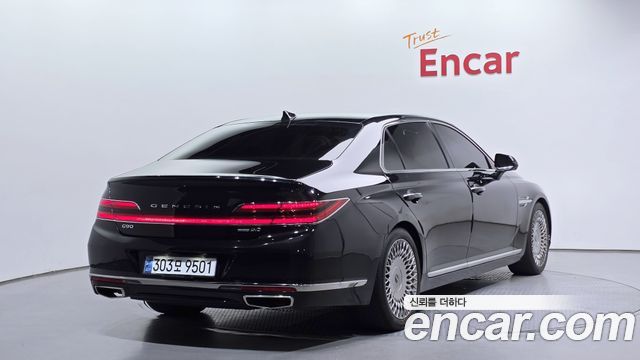 Genesis G90 5.0 AWD Prestige - фото 1