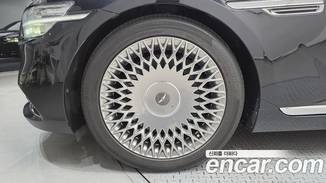 Genesis G90 5.0 AWD Prestige - фото 4