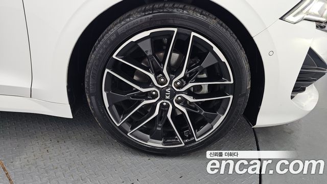 Kia K5 3-го поколения 1.6 Turbo Signature - фото 3