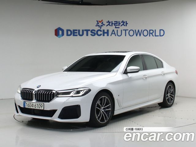 BMW 5-Series G30 523d M Sport - фото 0