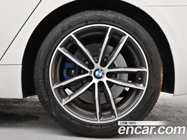 BMW 5-Series G30 523d M Sport - фото 4