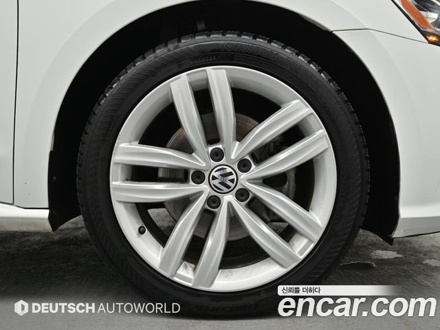 Volkswagen Passat Новый 2.0 TSI B7 - фото 3