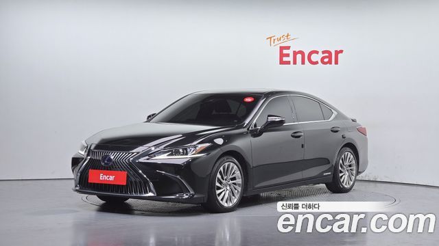 Lexus ES 7-го поколения Luxury Plus - фото 0