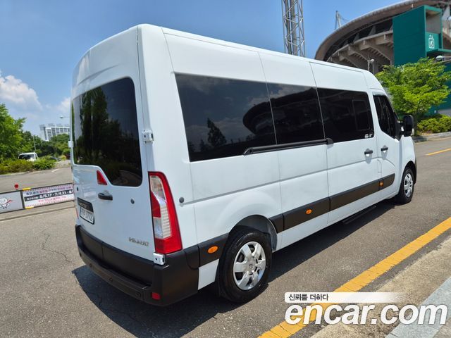 Renault Samsung Master 2.3 15-Seater - фото 4