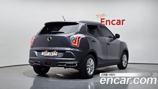 SsangYong Tivoli VX 2WD - фото 0