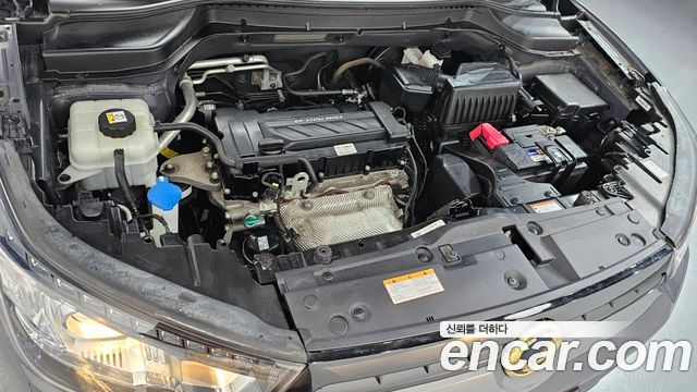 SsangYong Tivoli VX 2WD - фото 4