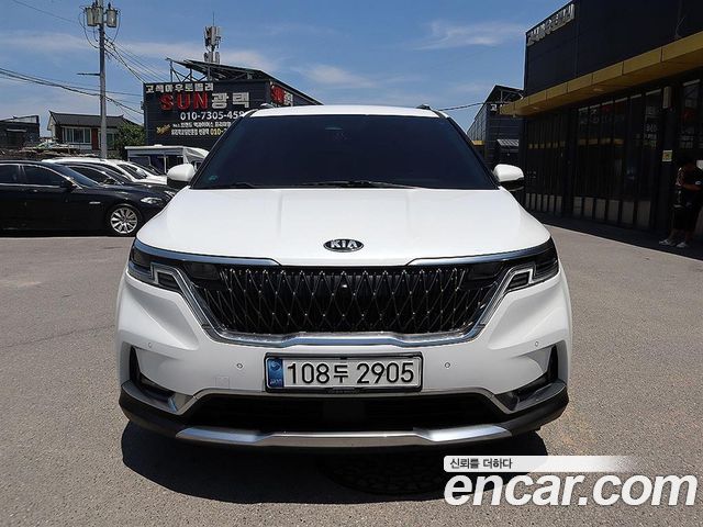 Kia Carnival 4-го поколения 7-Seater Noblesse - фото 1