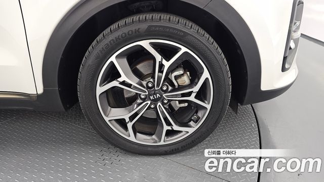 Kia Sportage Diesel 2.0 2WD Inteligent - фото 4