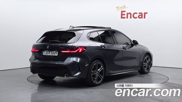 BMW 1-Series F40 120i M Sports - фото 1