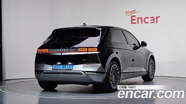 Hyundai Ioniq5 Long Range AWD Prestige - фото 1