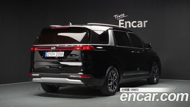 Kia Carnival 4-го поколения 9-Seater Prestige - фото 0