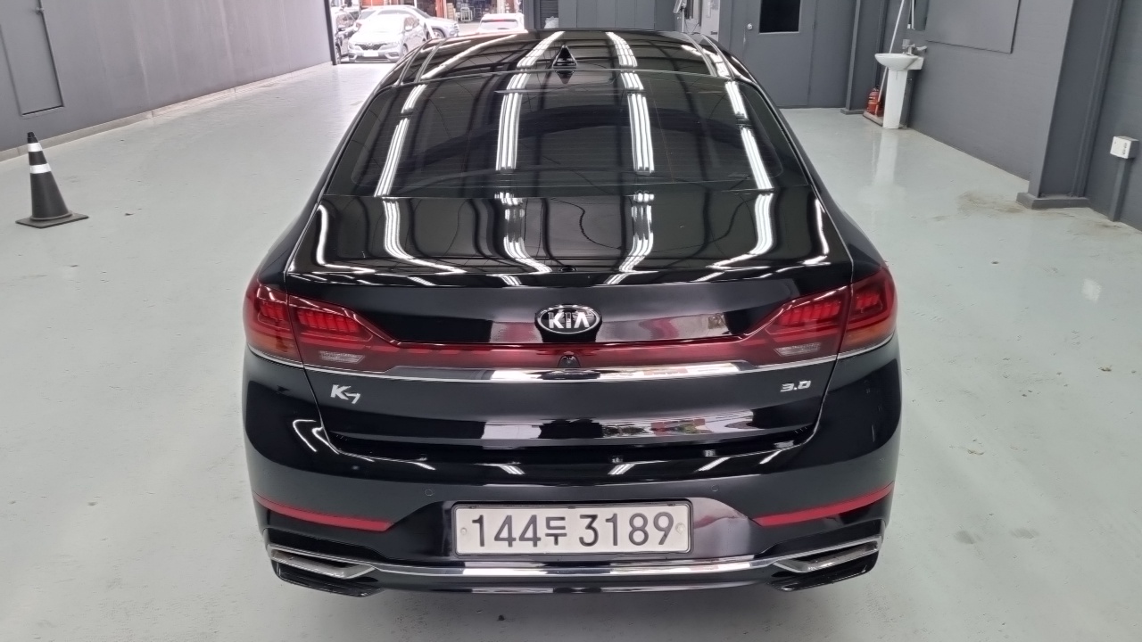 Kia K7 Premier 3.0 GDI Signature - фото 3